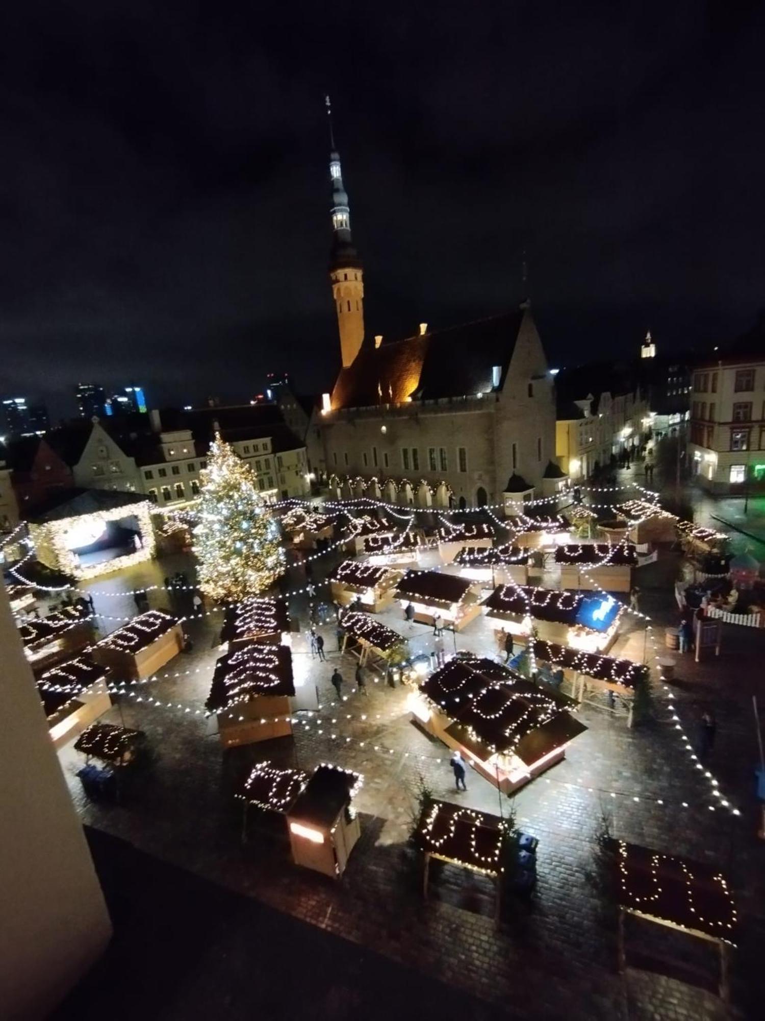 Old Town Square Residence Tallinn Eksteriør billede
